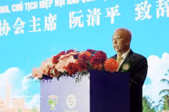 Chairman of the Vietnam Fruit and Vegetable Association Nguyen Thanh Binh speaks at the forum. (Photo: VNA)