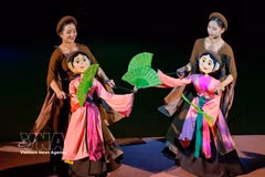 Vietnamese puppetry faces pressure to adapt to modern lifestyles, particularly amid growing competition from diverse entertainment forms (Photo: VNA)