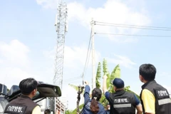 Thailand moves to dismantle illegal telecommunications towers