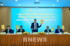 Vietnam Airlines' shareholder meeting on June 25 (Photo: VNA)