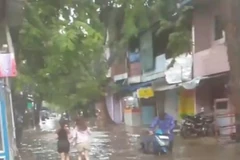 Floodwaters cover roads and residential areas in Jakarta following heavy rainfall on January 12, 2025. (Photo: www.jakartadaily.id)