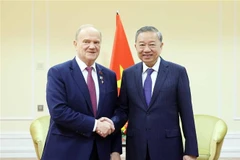 General Secretary of the CPV Central Committee To Lam (R) and Chairman of the KPRF Central Committee Gennady Zyuganov. (Photo: VNA)