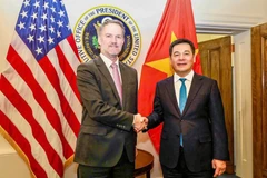 Vietnamese Minister of Industry and Trade Nguyen Hong Dien (R) and US Trade Representative Jamieson Greer (Photo: Vietnamese Ministry of Industry and Trade/VNA)