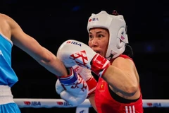 Ha Thi Linh (right) brings home a bronze from the 2025 World Boxing Championships which closes on March 16 in Serbia. (Photo of Vietnam Sports Team)