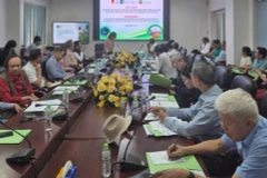 A seminar about the rice cropping system and farming management in the Mekong Delta that took place on May 13 in Hanoi. (Photo: VNA)