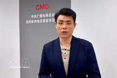 Wei Wei, a researcher on Vietnam and head of the Vietnamese-language service at the China Media Group, grants an interview to the Vietnam News Agency. (Photo: VNA)
