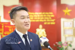 Thongly Sisoulith, Secretary of the Central Committee of the Lao People's Revolutionary Youth Union, speaks to Vietnam News Agency's correspondents in Vientiane (Photo: VNA)