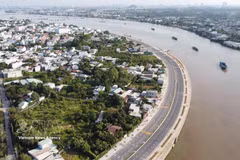 The Dong Nai River corridor economic axis, along with the Free Trade Zone and the Airport Urban Area, is expected to become a new growth pole for Dong Nai. (Photo: VNA)