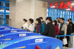 Automated ticketing system is used on the urban railway Cat Linh-Ha Dong line in Hanoi. (Photo: VNA)