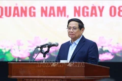 Prime Minister Pham Minh Chinh speaks at the meeting with leaders of Quang Nam province on February 8, 2025. (Photo: VNA0