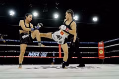World champion Huynh Ha Huu Hieu of Vietnam (right) will take part in the Asian Muay Thai Championship 2025. (Photo courtesy of Huu Hieu)