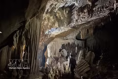Chac Den Cave was recently discovered in Phong Nha - Ke Bang National Park in Quang Tri province. (Photo: VNA)