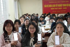 All student information from Vinh Medical University has been updated via the VNeID application. (Photo: VNA)