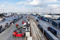 A China-Laos Railway cargo train being loaded at Wangjiaying West Station in Kunming, Yunnan province (Source: Xinhua)