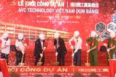 A 600-million-USD electronic components manufacturing plant breaks ground in northern Ninh Binh province on May 22 (Photo: VNA)