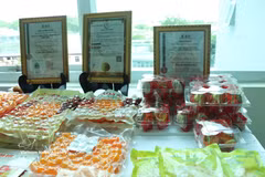 Salted egg products of Minh Duc Company in Can Tho city have obtained Halal certification (Photo: VNA)