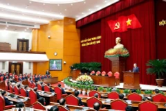 Party General Secretary To Lam delivers the closing remarks at the 14th plenum of the 13th Party Central Committee on November 6 morning. (Photo: VNA)