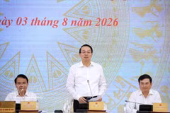 Deputy Minister of Finance Nguyen Duc Chi speaks at the Government's July press conference on August 3. (Photo: VNA)