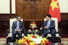 State President Luong Cuong (R) receives Indonesian Ambassador Denny Abdi on October 27. (Photo: VNA)