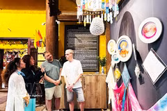 Foreigners explore Vietnamese silk at the Yen Thai communal house in Hanoi. (Photo: VNA)