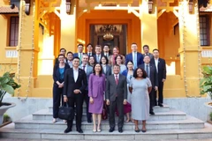 Permanent Deputy Minister of Foreign Affairs Nguyen Minh Vu meets with UN Resident Coordinator for Vietnam Pauline Tamesis and heads of UN development agencies in Hanoi on November 14. (Photo: baoquocte.vn)