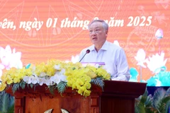 Permanent Deputy Prime Minister Nguyen Hoa Binh, who is also Chairman of the 2025 Amnesty Advisory Council, speaks at the event. (Photo: VNA)