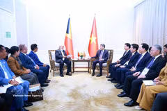 Prime Minister Le Minh Hung meets with Prime Minister Xanana Gusmão of Timor-Leste on May 7, 2026 on the sidelines of the 48th ASEAN Summit in Cebu, the Philippines (Photo: VNA)