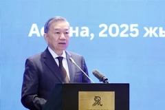 Party General Secretary To Lam addresses the Vietnam–Kazakhstan Business Roundtable in Astana on May 6 (Photo: VNA)