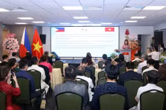 The gathering held by the HCM City Union of Friendship Organisations on June 16 (Photo: VNA)