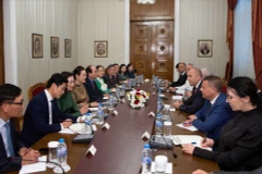 The meeting between Bulgarian President Rumen Radev and the Vietnamese delegation in Sofia on June 4. (Photo: VNA)