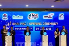 At the opening ceremony of the expo (Photo: VNA)