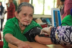 Indonesia targets 46% free health coverage by 2026