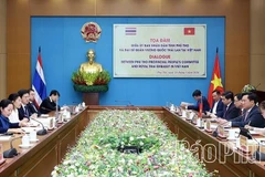 The meeting between the delegation from the Thai Embassy in Vietnam and the Phu Tho provincial People's Committee on March 16. (Photo: baophutho.vn)