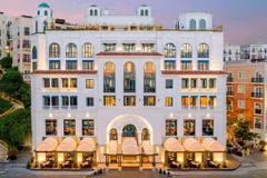 Seta Restaurant is located on the second floor of Terza 3, the newest enclave within La Festa Phu Quoc, Curio Collection by Hilton. (Photo: Sun Group)