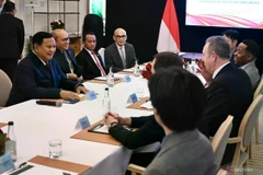 Indonesian President Prabowo Subianto (left) witnesses the signing of a framework agreement between Indonesia’s sovereign wealth fund, Danantara, and Arm Limited in London on February 23. (Photo: ANTARA) 
