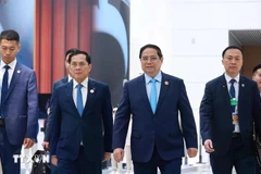 Prime Minister Pham Minh Chinh arriving at the opening session of the 16th Annual Meeting of the World Economic Forum (WEF) in Tianjin city of China (Photo: VNA)