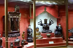 Vietnamese cultural artefacts on display at the State Museum of Oriental Art in Russia. (Photo: VNA)
