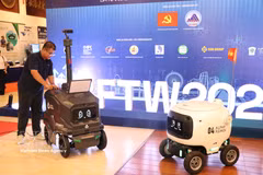 An exhibition area at the 2026 Da Nang Semiconductor and High-Tech Conference, organised by the municipal People's Committee. (Photo: VNA)