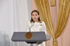 Thai Prime Minister Paetongtarn Shinawatra speaks at a press conference on August 18. (Photo: xinhua/VNA)