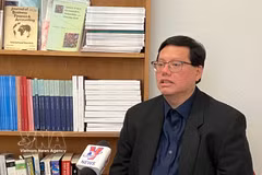 Dr. Ho Quoc Tuan, senior lecturer at the UK’s University of Bristol, grants an interview to VNA (Photo: VNA)