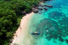 Phu Quoc is popular among tourists (Photo: VNA)