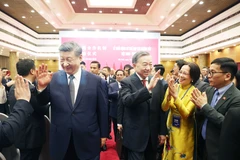Party General Secretary To Lam (third from right) and Party General Secretary and President Xi Jinping (L) and other high-ranking leaders attend the Vietnam–China Youth Friendship Meeting in April (Photo: VNA)