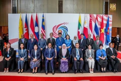 Delegates attend ASEAN Education Ministers and Higher Education Ministers Roundtable (Photo: businesstoday.com)
