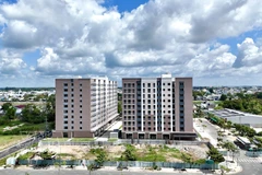 A key highlight of the new social housing framework is a range of incentives designed to attract private sector participation. (Photo: VNA)