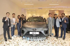 VinFast Auto India, a subsidiary of Vietnamese electric vehicle (EV) maker VinFast, inaugurates its first showroom in Surat, Gujarat on July 27. (Photo: VNA)