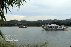 River tourism activities in Hue (Photo: VNA)