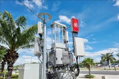 A Viettel 5G base station provides coverage at the April 16 Square area in Dong Hai ward, Khanh Hoa province. (Photo: VNA)
