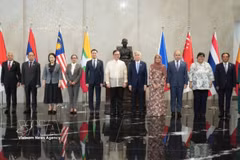 Officials from ASEAN member states gather at the ASEAN Senior Officials Meeting in Manila, Philippine on April 7, 2026. (Photo: VNA)