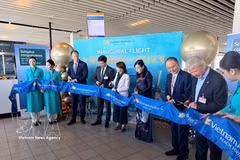 Vietnam Airlines officially launches a direct route between Hanoi and Amsterdam, marking the first nonstop air service linking Vietnam and the Netherlands. (Photo: VNA)