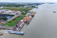 Starting from September 2026, agricultural products from the Mekong Delta are expected to be transported directly from Cai Cui Port to Guangxi, China. (Photo: VNA)